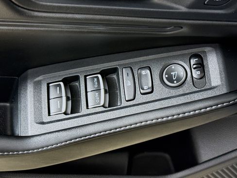 Used 2023 Honda Accord Sport image 19