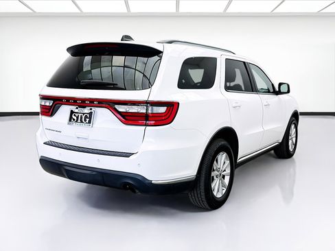 Used 2022 Dodge Durango SXT w/ Trailer Tow Group IV RWD image 4