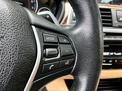 Used 2018 BMW 330i xDrive Sedan AWD/4WD image 24