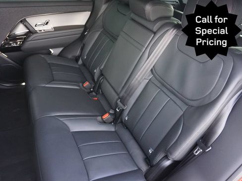 New 2025 Land Rover Range Rover Sport Dynamic SE AWD/4WD image 30