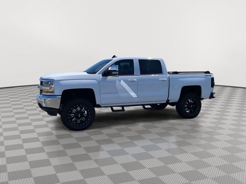 Used 2017 Chevrolet Silverado 1500 LT w/ True North Edition AWD/4WD image 3