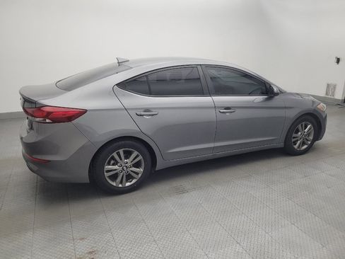 Used 2018 Hyundai Elantra SEL w/ Cargo Package FWD image 10