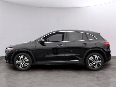 New 2025 Mercedes-Benz GLA 250 4MATIC image 5