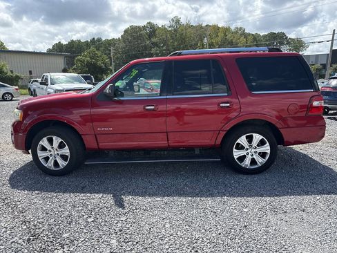 Used 2015 Ford Expedition Platinum RWD image 6