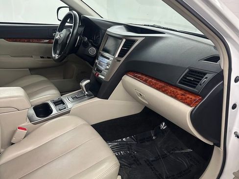 Used 2012 Subaru Outback 2.5i Limited image 34