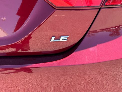 Used 2020 Toyota Camry LE FWD image 24