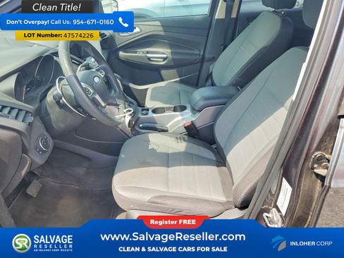 Used 2016 Ford Escape SE w/ Equipment Group 201A FWD image 9