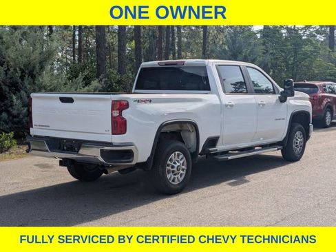 Used 2025 Chevrolet Silverado 2500 LT w/ Convenience Package AWD/4WD image 4