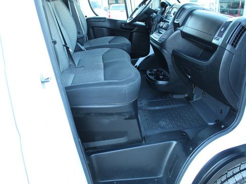 Used 2021 RAM ProMaster 2500 image 18