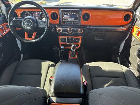 Used 2021 Jeep Wrangler Unlimited Sport AWD/4WD image 16