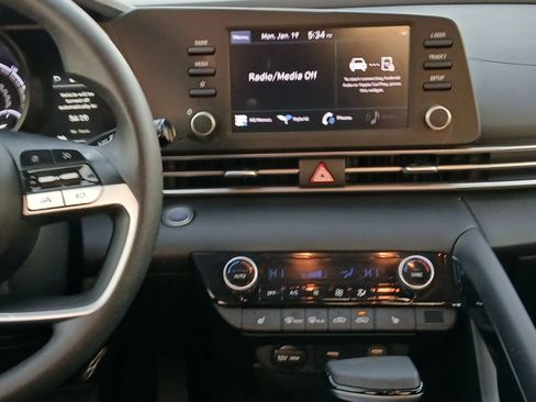 Used 2023 Hyundai Elantra Blue w/ Cargo Package FWD image 28