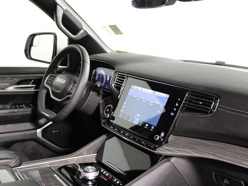 Used 2022 Jeep Wagoneer Series II image 16