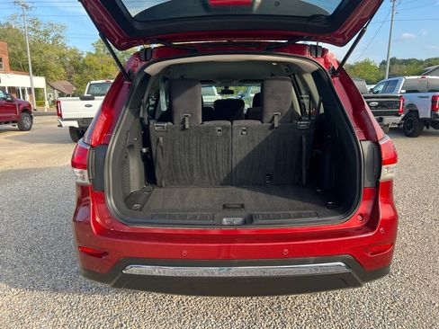 Used 2013 Nissan Pathfinder SV image 16