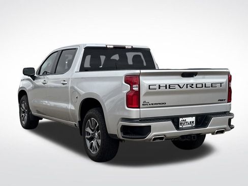 Used 2022 Chevrolet Silverado 1500 RST w/ Z71 Off-Road Package image 4
