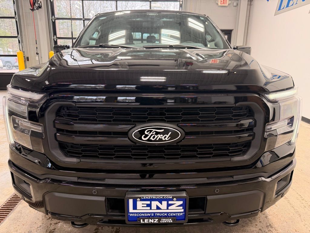 Used 2025 Ford F150 Lariat AWD/4WD image 3