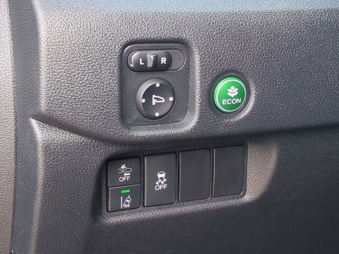 Used 2021 Honda Passport Sport image 16