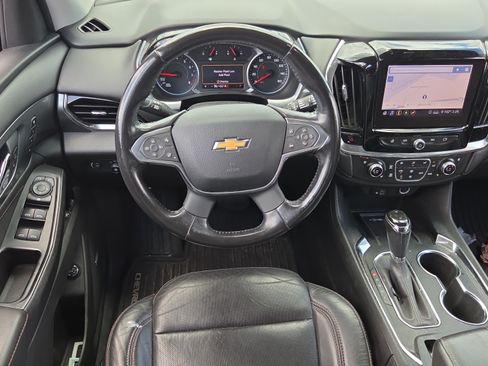 Used 2020 Chevrolet Traverse Premier w/ Redline Edition FWD image 12