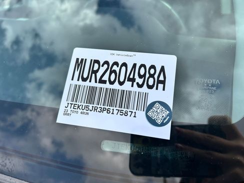 Used 2023 Toyota 4Runner Limited image 33