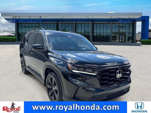 Certified 2025 Honda Pilot Black Edition image 1