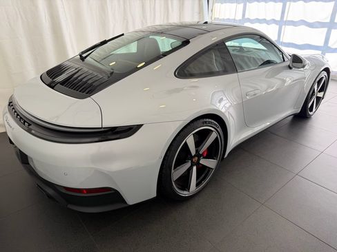 Certified 2026 Porsche 911 Carrera S RWD image 9