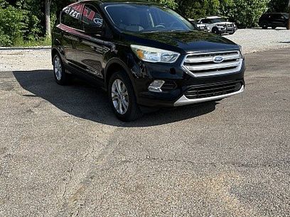 Used 2017 Ford Escape SE