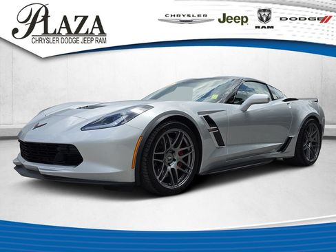 Used 2019 Chevrolet Corvette Grand Sport RWD image 1