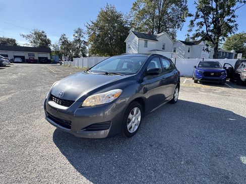 Used 2009 Toyota Matrix Base 4dr Wagon 4A image 32