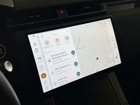 Used 2025 Land Rover Range Rover Velar Dynamic SE image 28