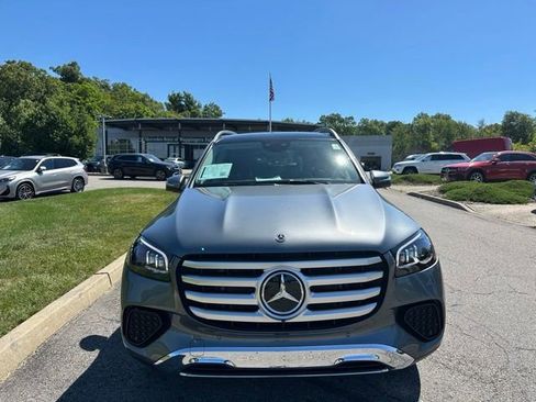Used 2026 Mercedes-Benz GLS 450 4MATIC image 8