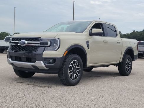 New 2026 Ford Ranger Lariat RWD image 32