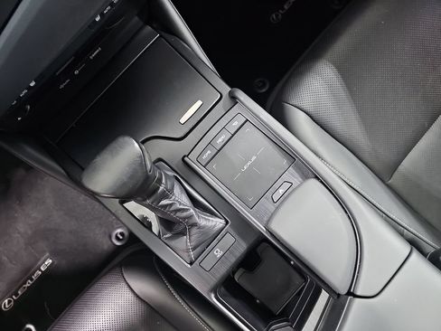 Used 2021 Lexus ES 350 w/ Premium Package FWD image 27