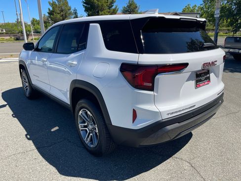 Used 2025 GMC Terrain Elevation AWD/4WD image 7
