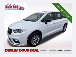 Used 2026 Chrysler Pacifica Limited AWD/4WD 360° Tour