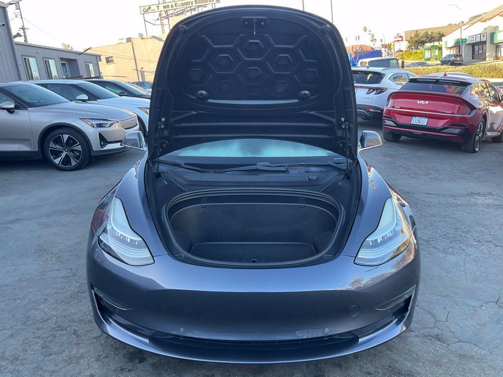 Used 2018 Tesla Model 3 Performance AWD/4WD image 13