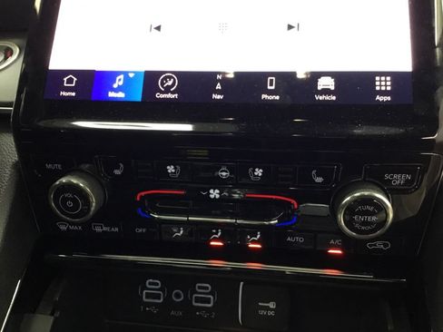 Used 2023 Jeep Grand Cherokee L Overland AWD/4WD image 31