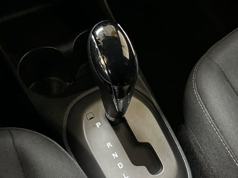 Used 2021 Chevrolet Spark LT image 28