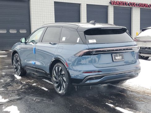 New 2026 Lincoln Nautilus Reserve w/ Jet Appearance Package image 3