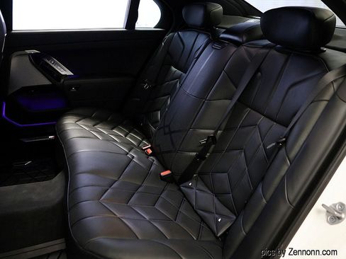 Certified 2023 BMW 760i xDrive image 12