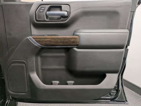 Used 2022 GMC Sierra 1500 Elevation image 27