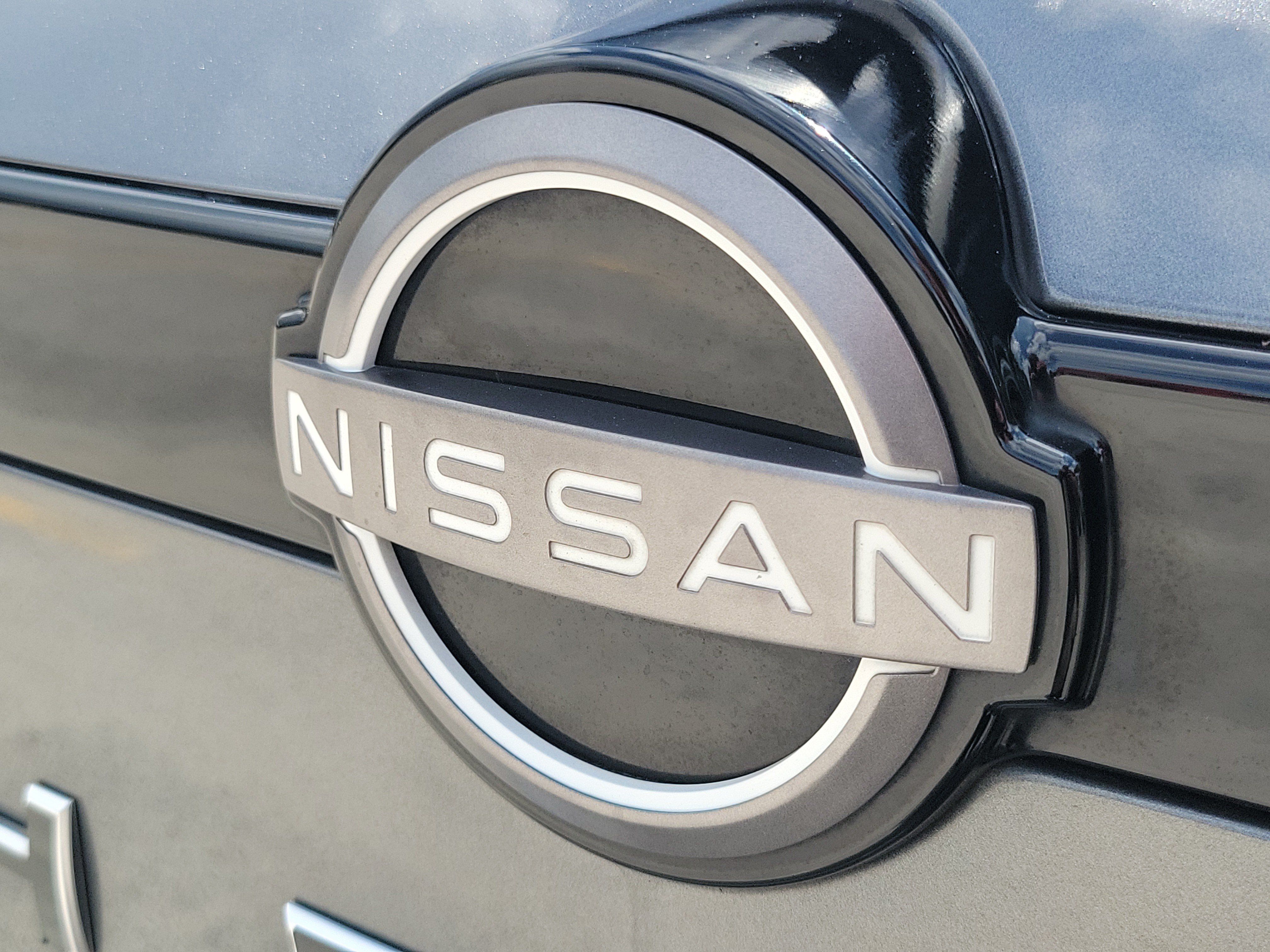 Used 2022 Nissan Pathfinder SL FWD image 6