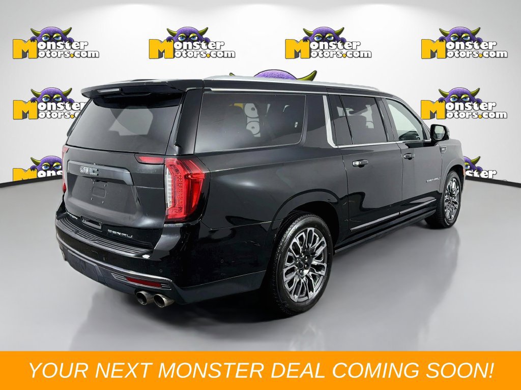 Used 2024 GMC Yukon XL Denali Ultimate AWD/4WD image 5