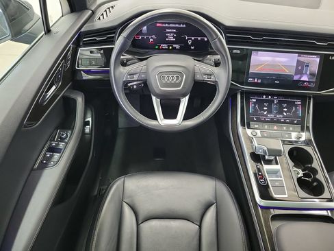 Used 2025 Audi Q7 3.0T Premium Plus AWD/4WD image 18