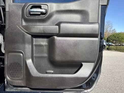 Used 2023 Chevrolet Silverado 1500 Custom Trail Boss image 23