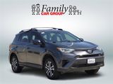 Used 2018 Toyota RAV4 LE image 2