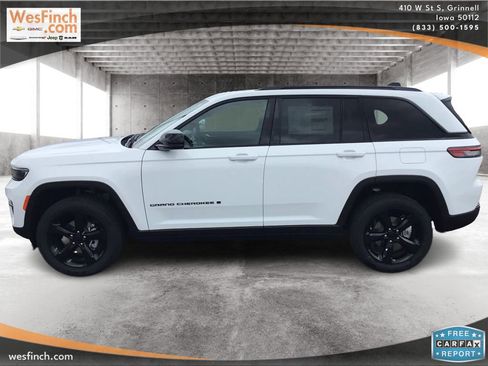 New 2025 Jeep Grand Cherokee 4WD image 8