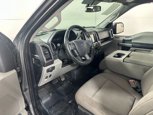 Used 2018 Ford F150 XLT w/ Equipment Group 302A Luxury AWD/4WD image 15