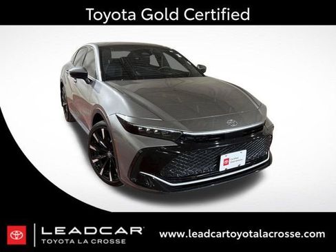 Certified 2024 Toyota Crown Platinum AWD/4WD image 1