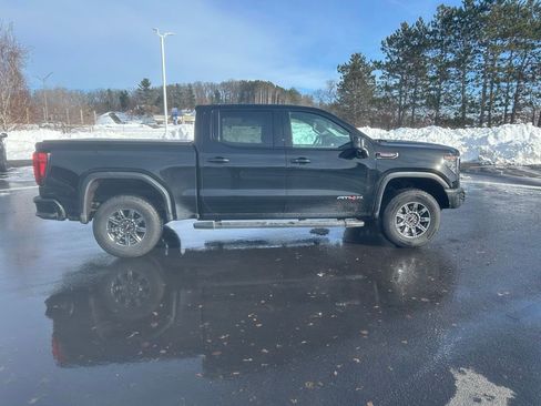 Used 2024 GMC Sierra 1500 AT4X image 6