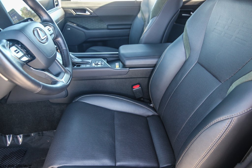 Certified 2024 Lexus GX 550 AWD/4WD image 19