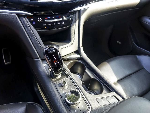 Used 2024 Cadillac XT6 Sport w/ Technology Package AWD/4WD image 24